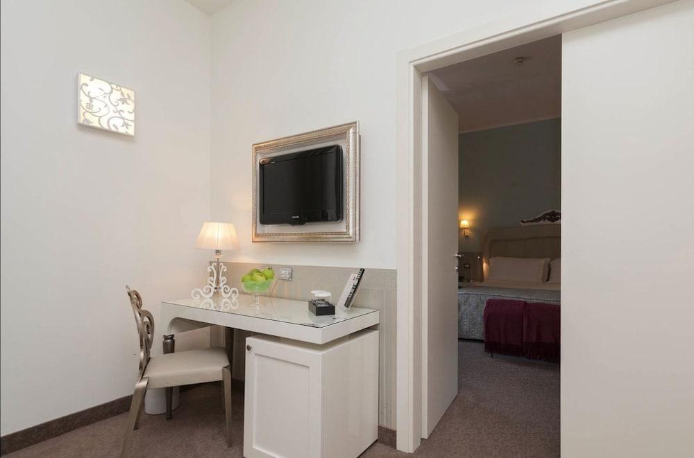 Jr Hotels Oriente Μπάρι Εξωτερικό φωτογραφία