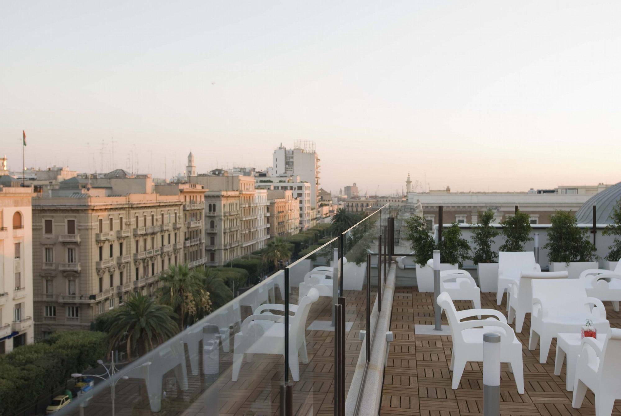 Jr Hotels Oriente Μπάρι Εξωτερικό φωτογραφία