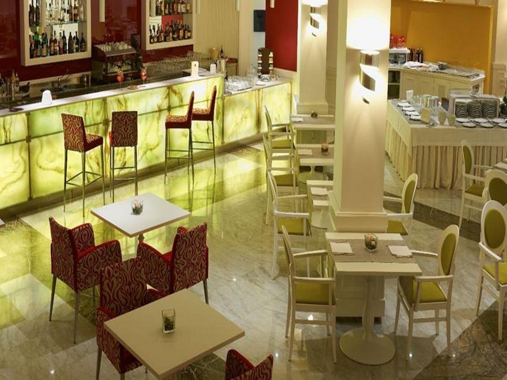 Jr Hotels Oriente Μπάρι Εξωτερικό φωτογραφία