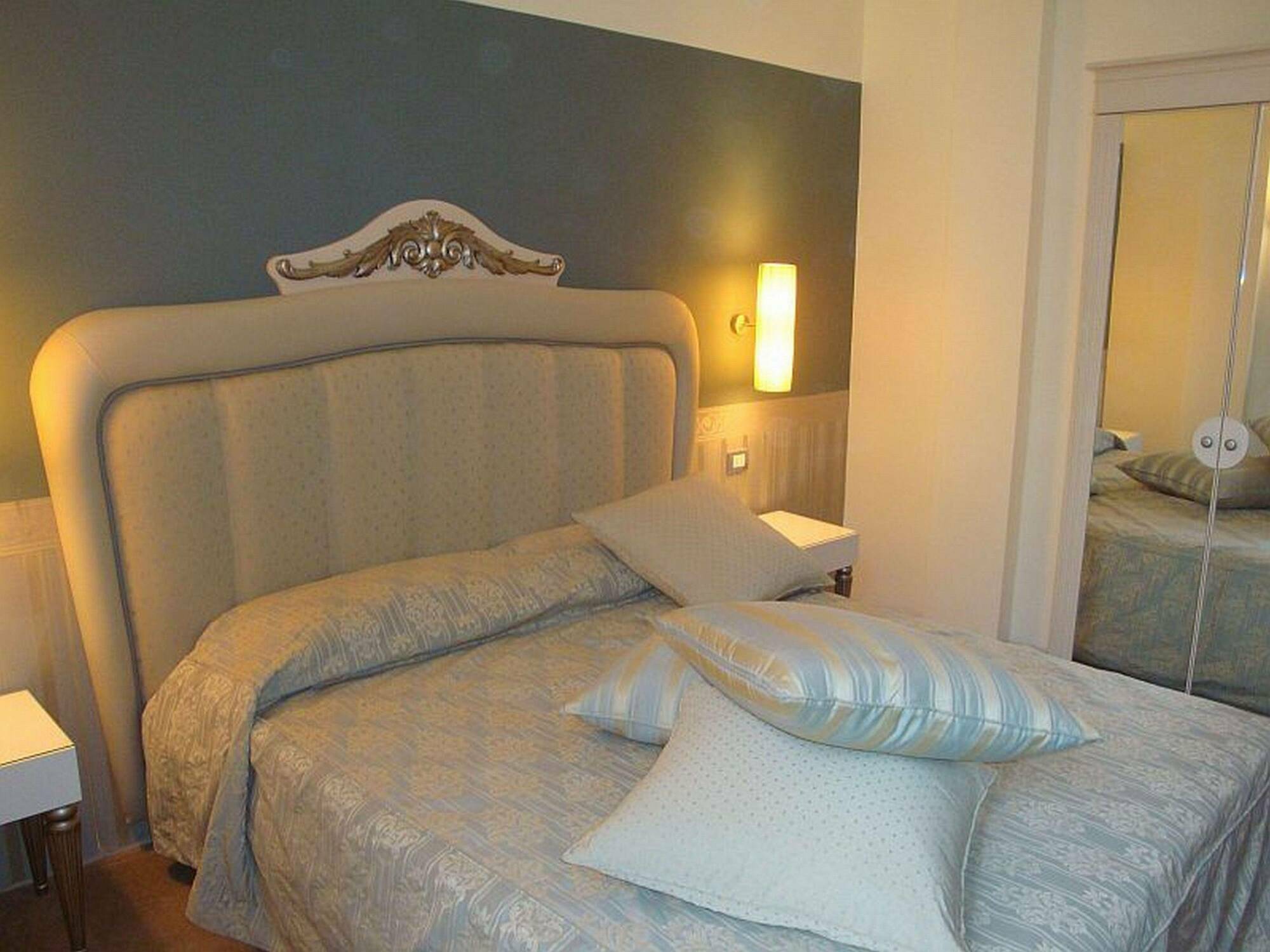 Jr Hotels Oriente Μπάρι Εξωτερικό φωτογραφία