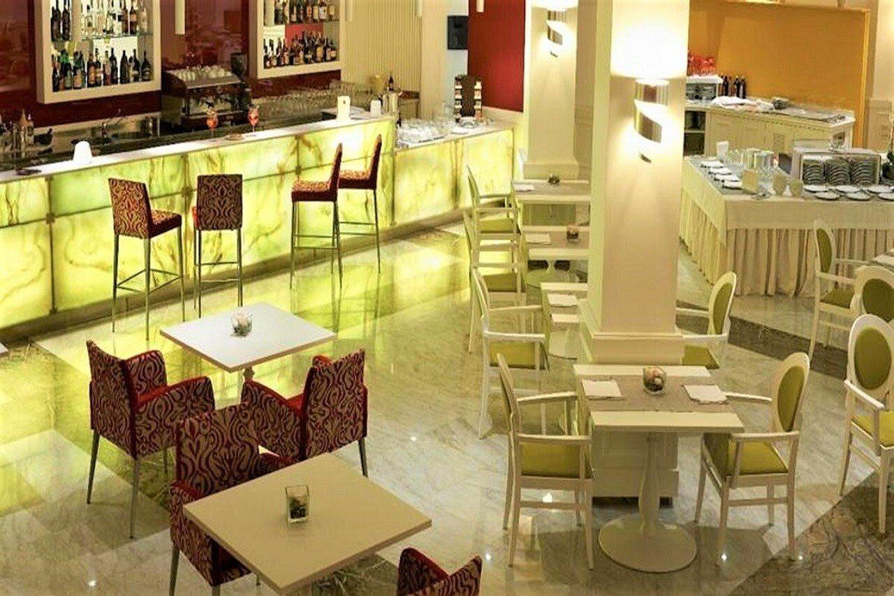 Jr Hotels Oriente Μπάρι Εξωτερικό φωτογραφία