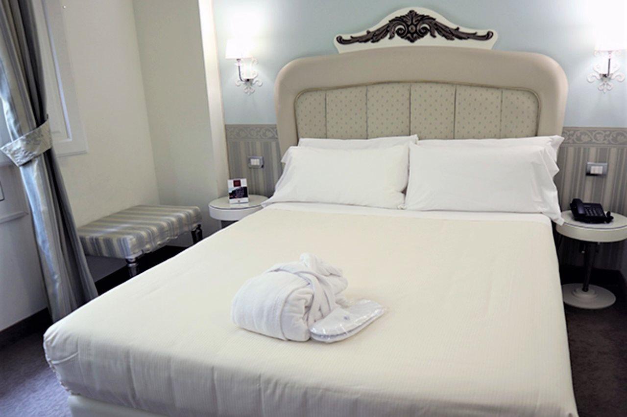 Jr Hotels Oriente Μπάρι Εξωτερικό φωτογραφία